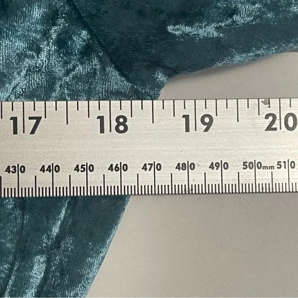 Teal Crushed Velvet V-Neck Bodysuit - Picture 5 of 10